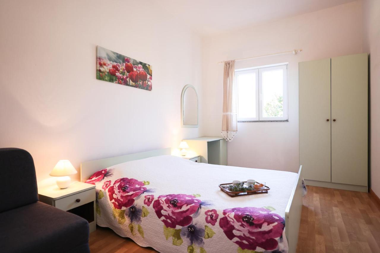 Apartments Marta Verunić Eksteriør bilde